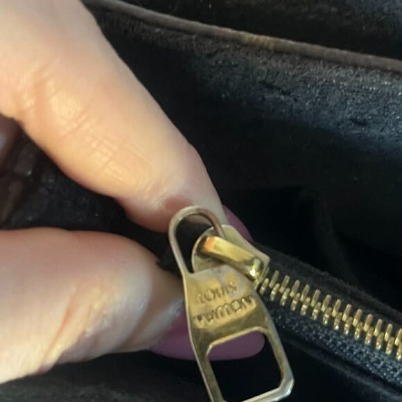 Louis Vuitton Pallas Chain Shoulder Bag Monogram Canvas and Calfskin - Black - Picture 7 of 12